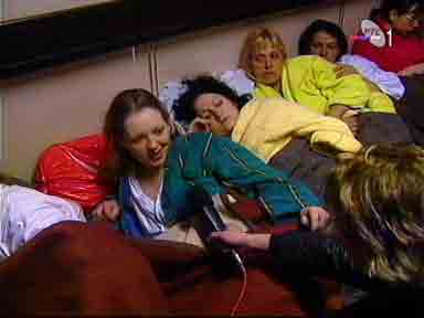 Ova zena se porodila samo sat pre pada bombi